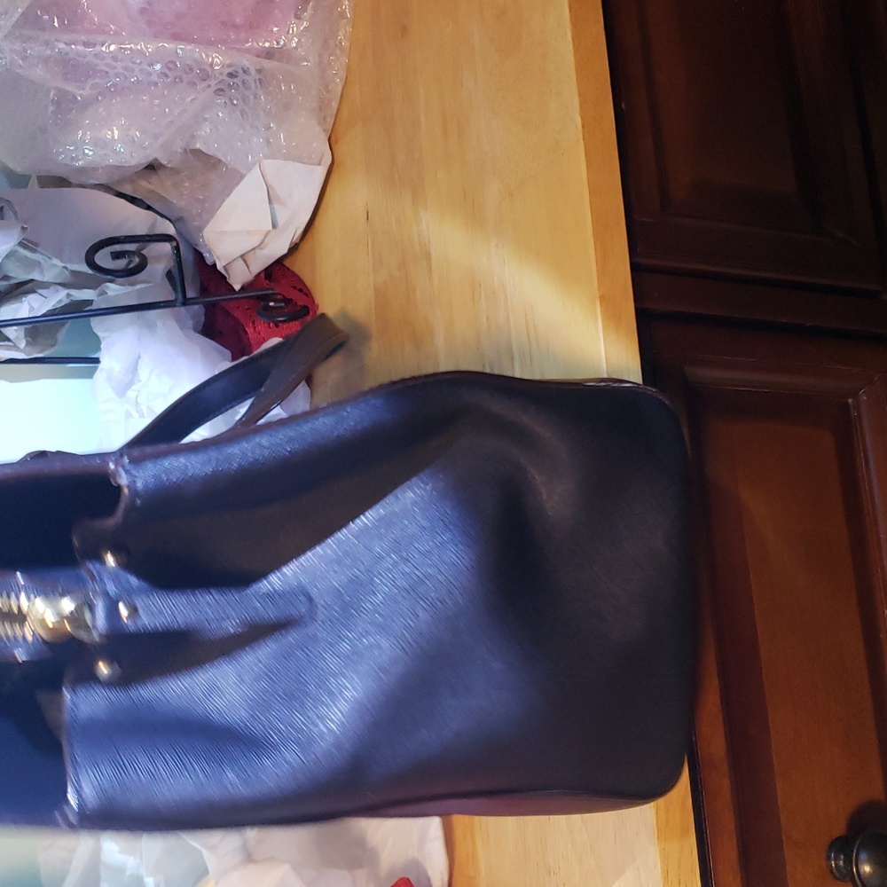 Kate Spade New York Black Satchel  Saffiano Leather - Picture 13 of 15